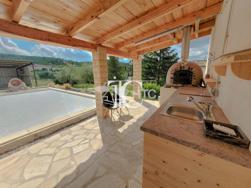 Maison - 135 m² - 4 pièces