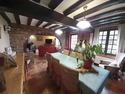 Maison - 139 m² - 5 pièces