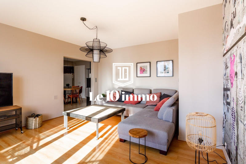 Appartement - 118 m² - 6 pièces