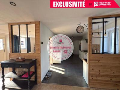 Maison - 197 m² - 6 pièces