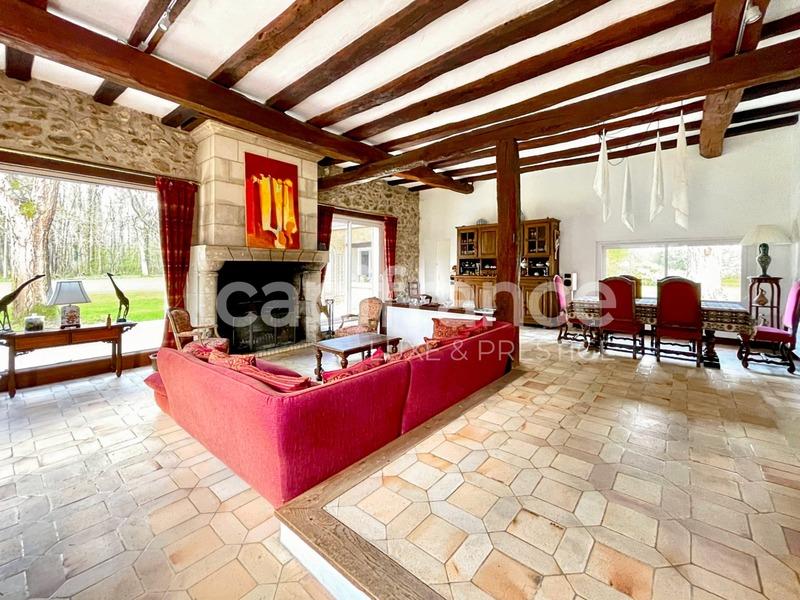 Longère - 400 m² - 11 pièces