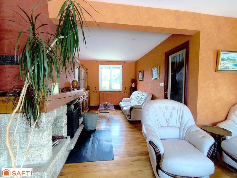 Maison - 159 m² - 7 pièces