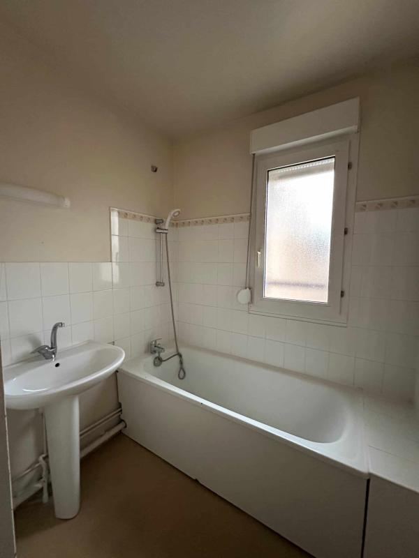 Appartement - 86 m² - 4 pièces