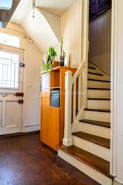 Maison traditionnelle - 73 m² - 4 pièces