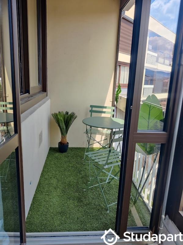 Chambre - 12 m² - 1 pièce