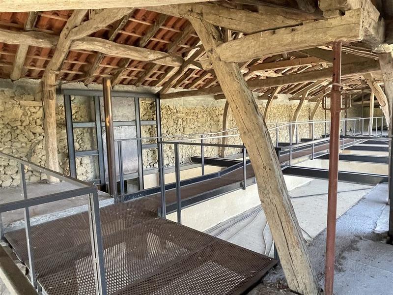 Maison ancienne - 149 m² - 5 pièces