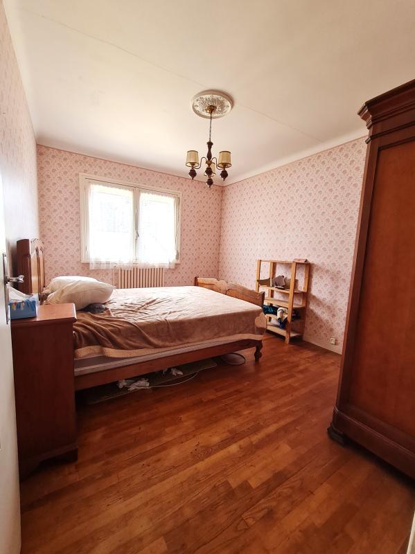 Maison - 137 m² - 7 pièces