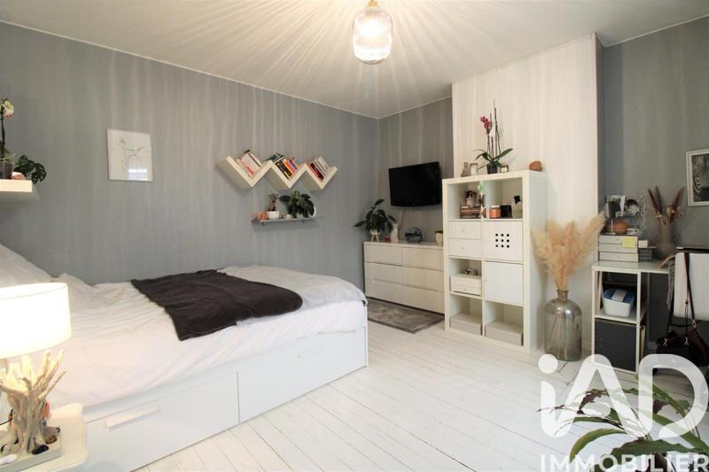 Maison - 180 m² - 6 pièces