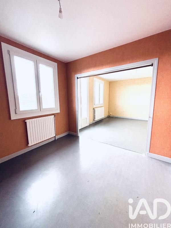 Maison - 98 m² - 5 pièces