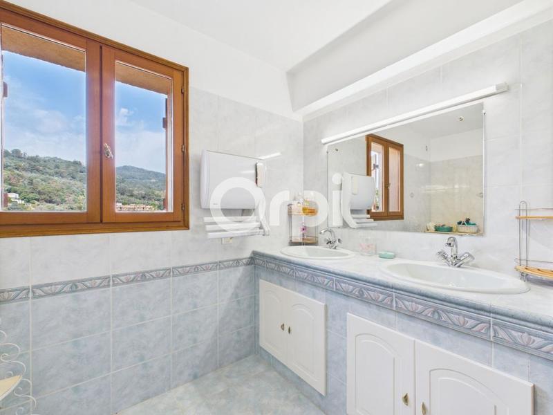 Villa - 134 m² - 4 pièces