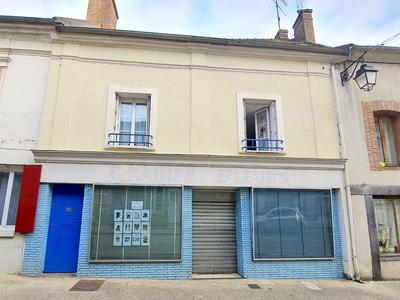 Maison - 230 m² - 7 pièces