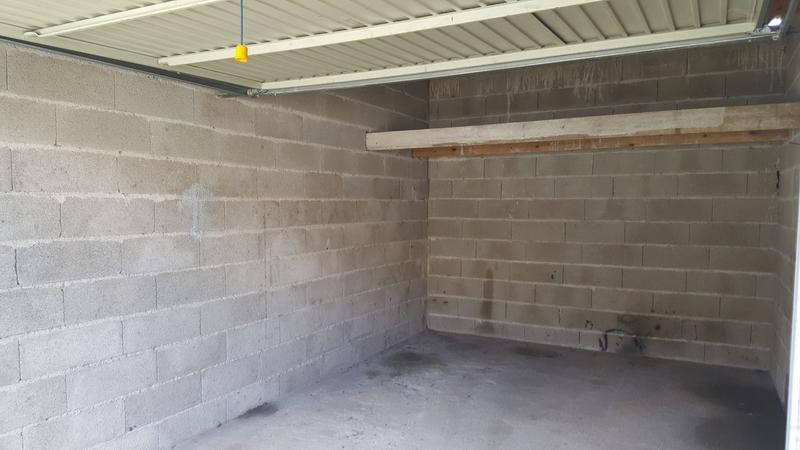 Parking / Garage - 15 m²