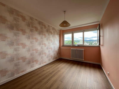 Appartement - 68 m² - 4 pièces