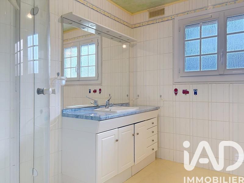 Maison - 168 m² - 6 pièces