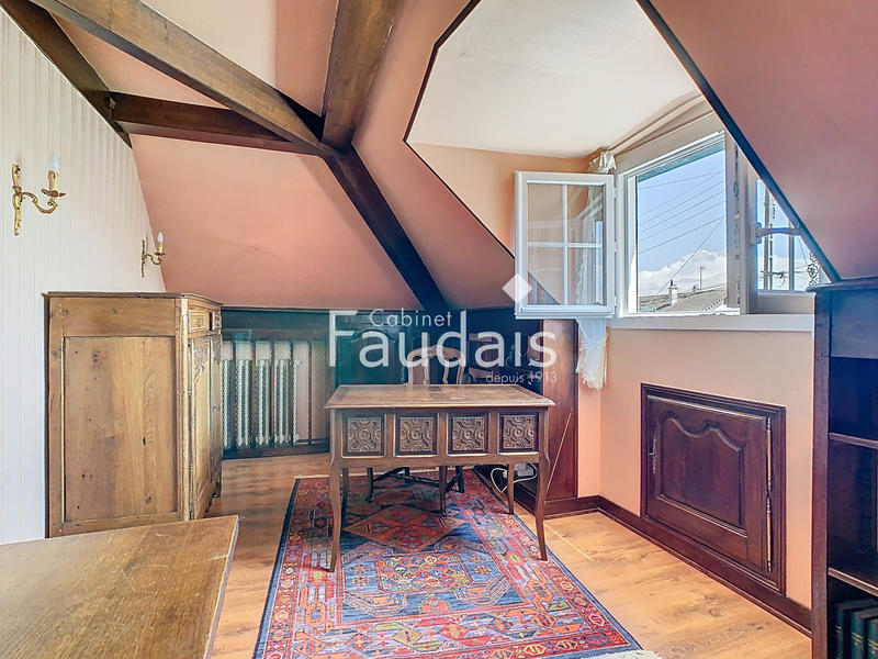 Maison - 149 m² - 7 pièces