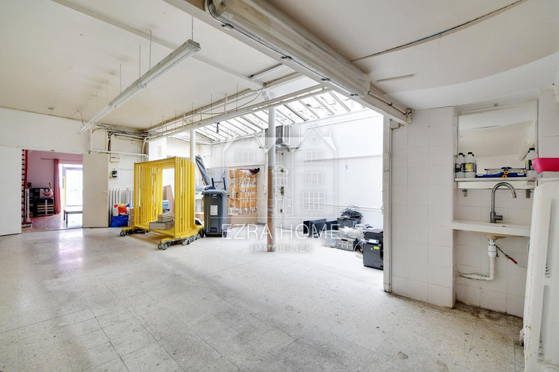 Local commercial - 200 m²