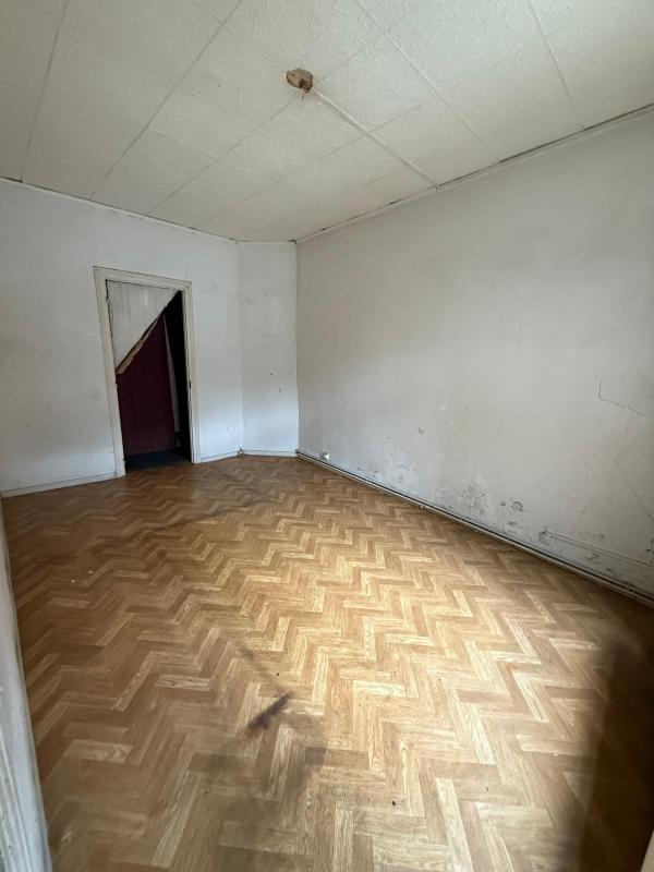 Immeuble - 200 m² - 2 pièces