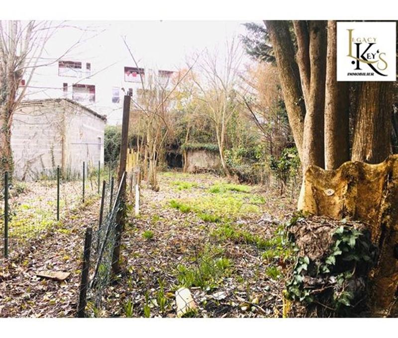 Immeuble - 160 m² - 6 pièces