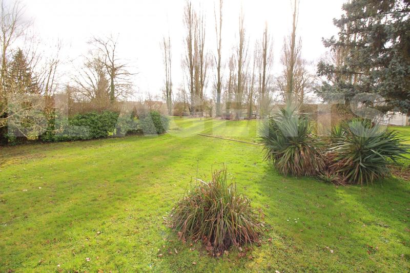 Briarde - 157 m² - 6 pièces