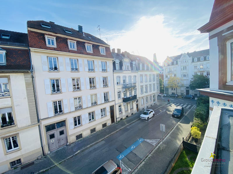 Maison - 195 m² - 8 pièces