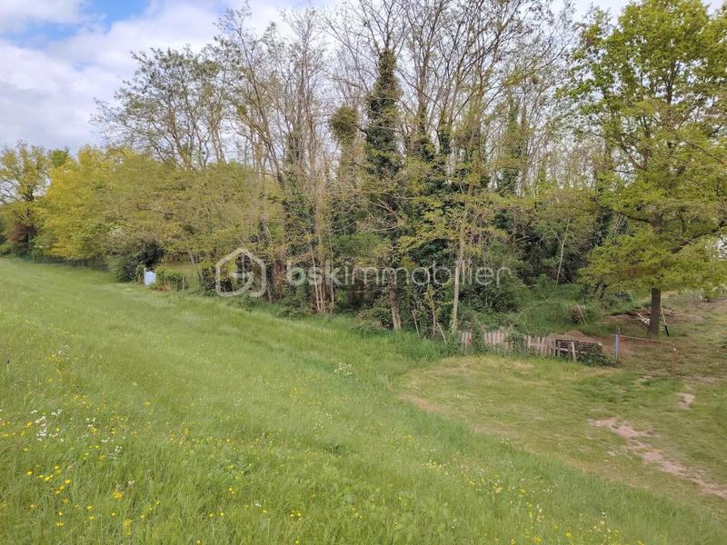 Terrain de loisirs - 2 091 m²