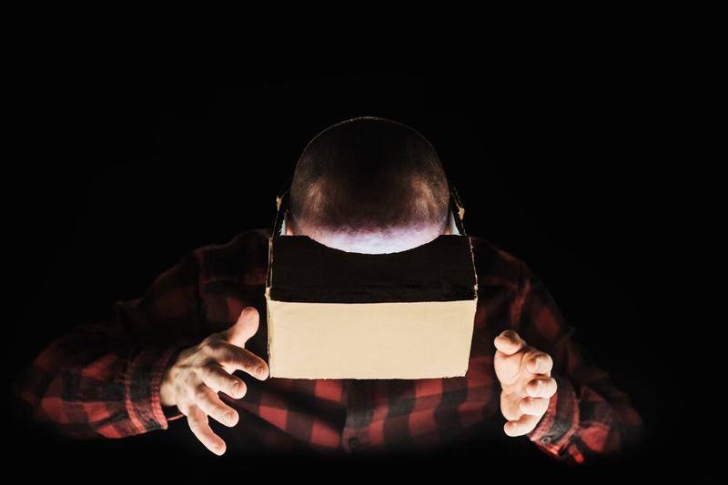 Ersatz - Julien Mellano / Collectif Aïe Aïe Aïe