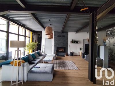 Maison - 166 m² - 4 pièces