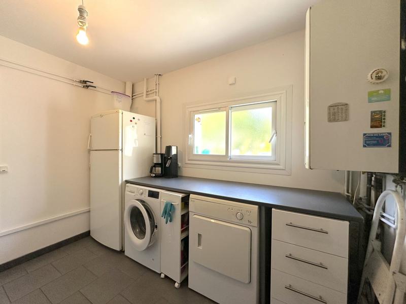 Maison - 199 m² - 10 pièces