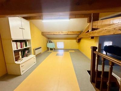 Maison de village - 90 m² - 6 pièces