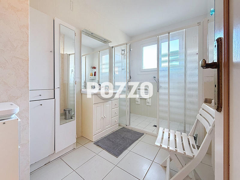 Maison - 90 m² - 6 pièces