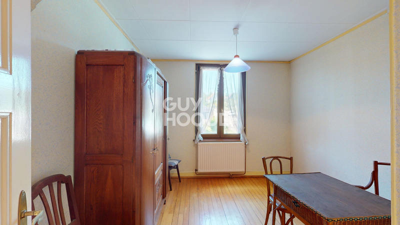 Maison - 160 m² - 9 pièces