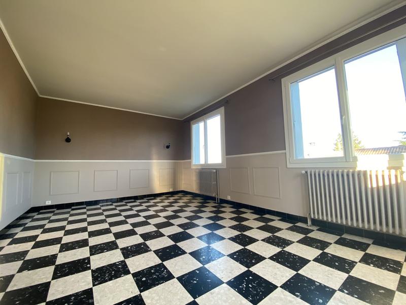 Maison - 120 m² - 6 pièces