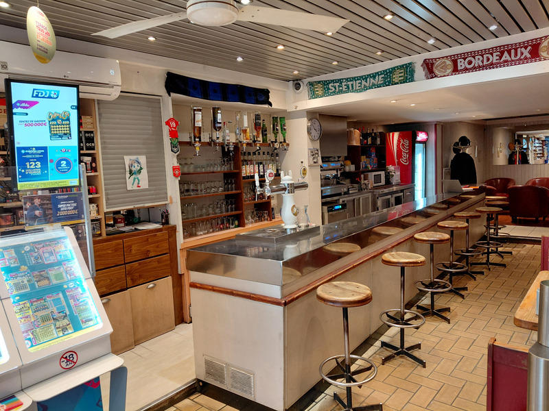 Fonds de commerce - 100 m²