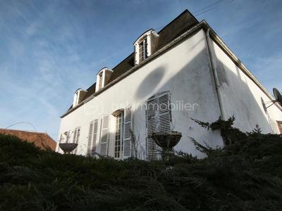 Maison de maîtres - 317 m² - 10 pièces