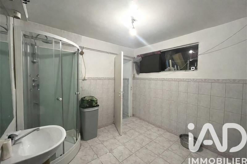 Maison - 97 m² - 6 pièces