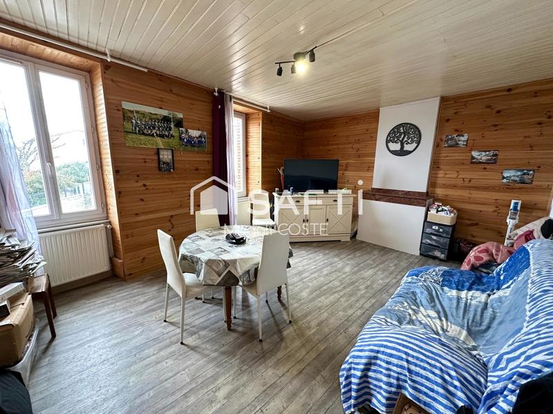 Maison - 93 m² - 5 pièces