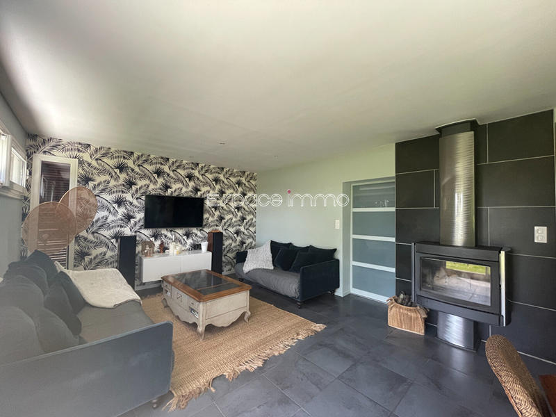 Maison - 94 m² - 5 pièces