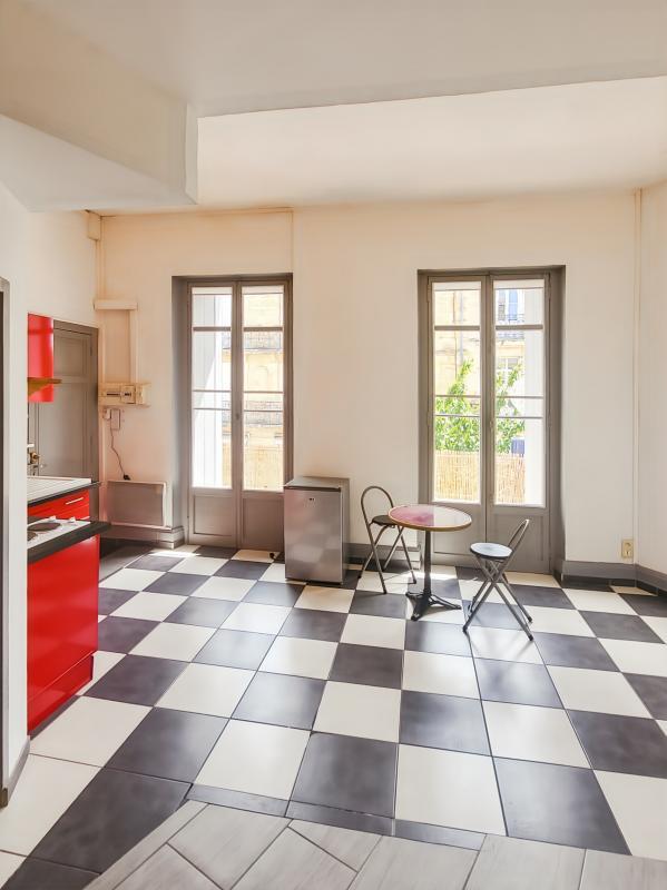 Immeuble - 170 m² - 8 pièces