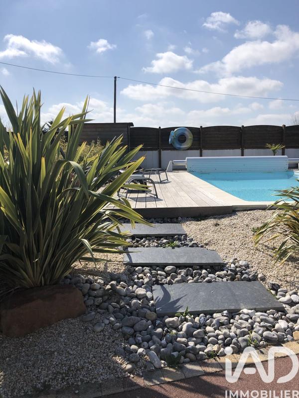 Maison - 217 m² - 7 pièces