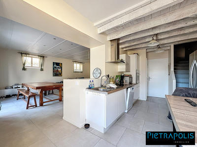 Maison - 111 m² - 4 pièces