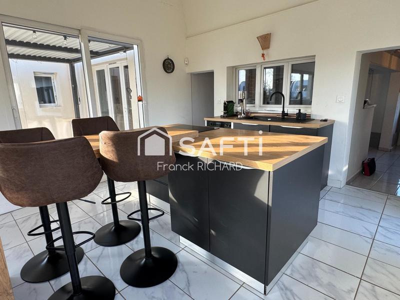 Maison - 132 m² - 5 pièces