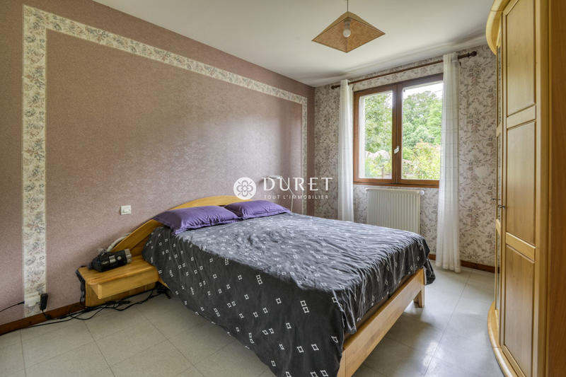 Maison - 200 m² - 6 pièces