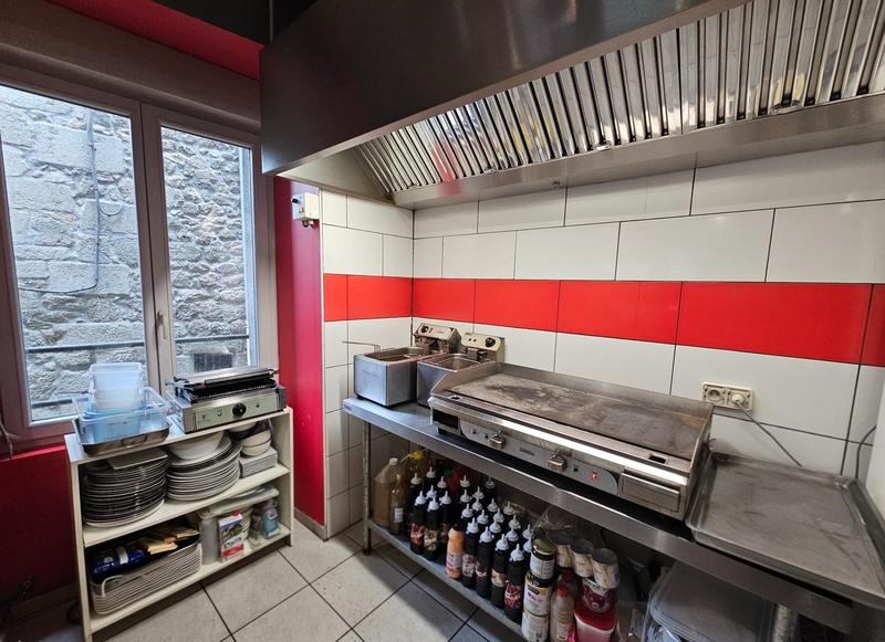 Local commercial - 80 m² - 1 pièce