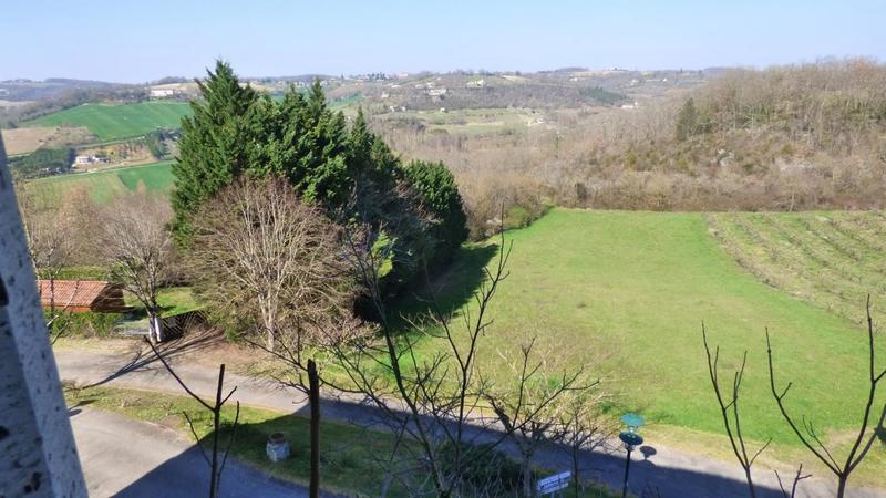 Château - 120 m² - 4 pièces