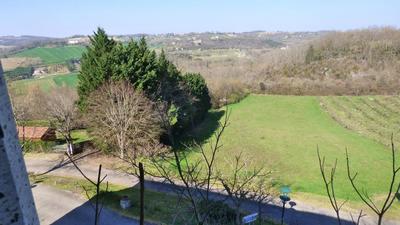 Château - 120 m² - 4 pièces