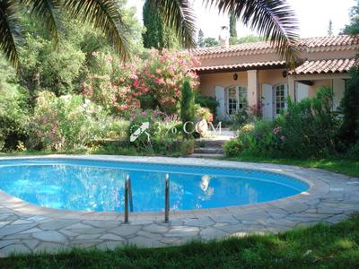 Mas - 138 m² - 6 pièces