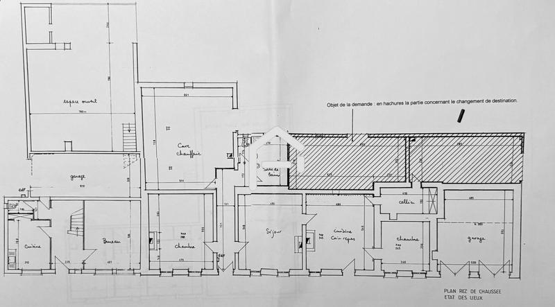 Villa - 350 m² - 9 pièces