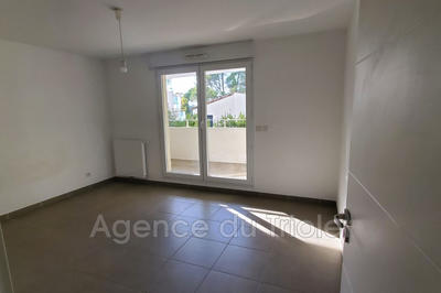 Appartement - 96 m² - 4 pièces