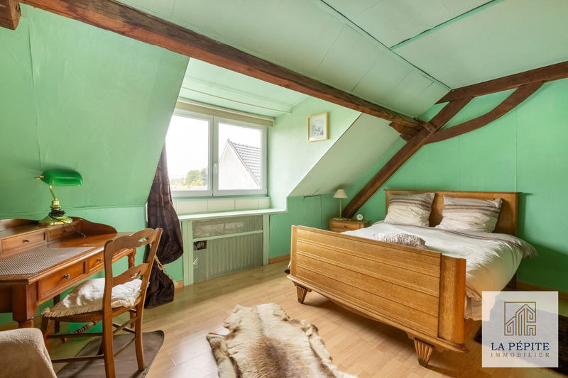 Maison - 275 m² - 7 pièces