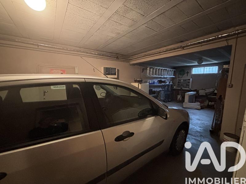 Maison - 200 m² - 8 pièces